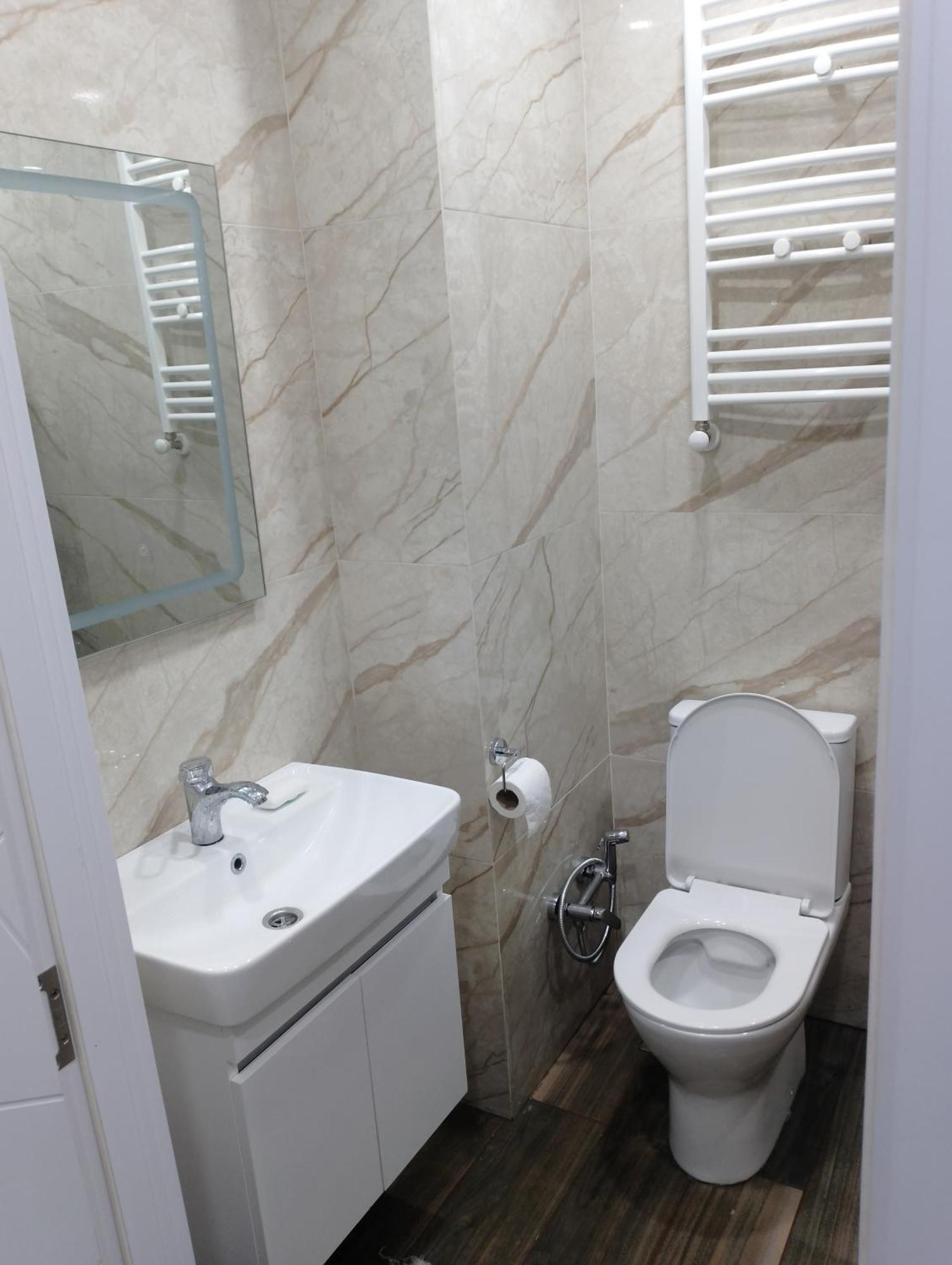 Next Apartments Batumi Ngoại thất bức ảnh